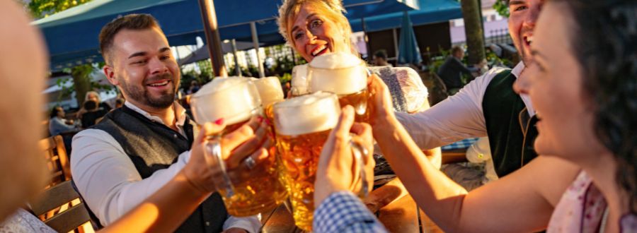 Oktoberfest 2025: Your Ultimate Guide to Munich’s Iconic Beer Festival